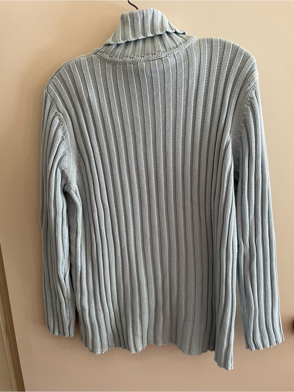 Light Blue Ribbed Turtleneck Sweater - Picture 4 of 4